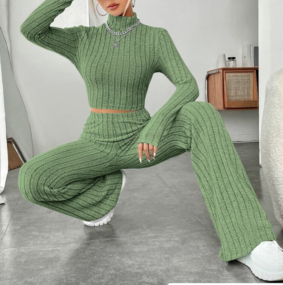 SLB Trac, Long Sleeve Turtleneck Top with Wide Leg High Waist Leisure Pants, Two Piece Suit