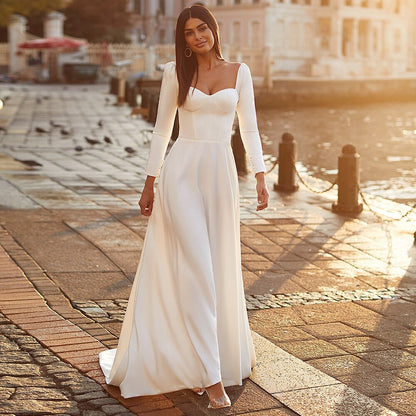 Effortless, Simple Long Sleeve Wedding Dress with Sweeping Train  and Zipper Back, Vestidos De Novia